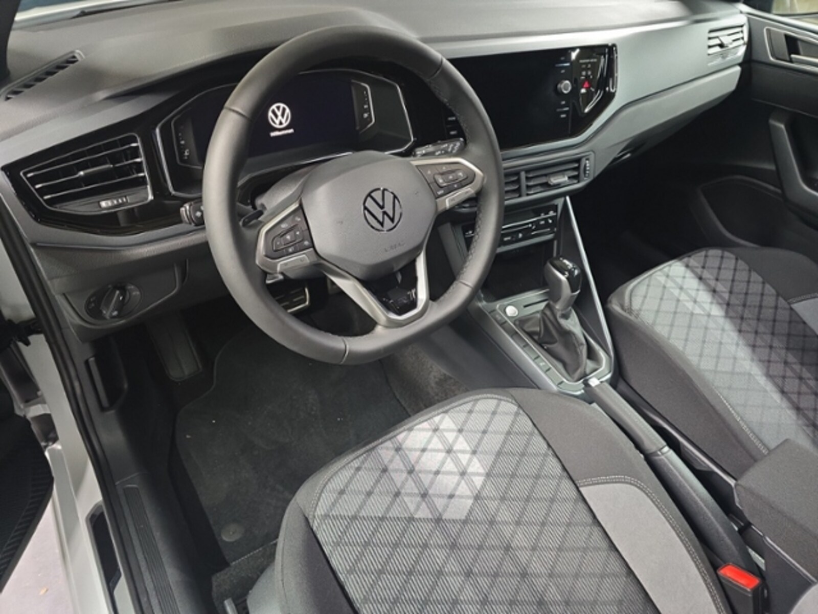 Volkswagen Polo – Bild 7