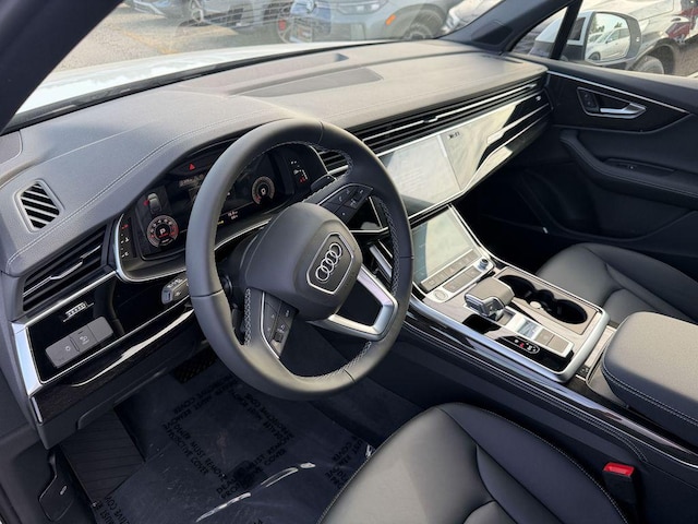 2026 Audi Q7 Premium Plus - Photo 12