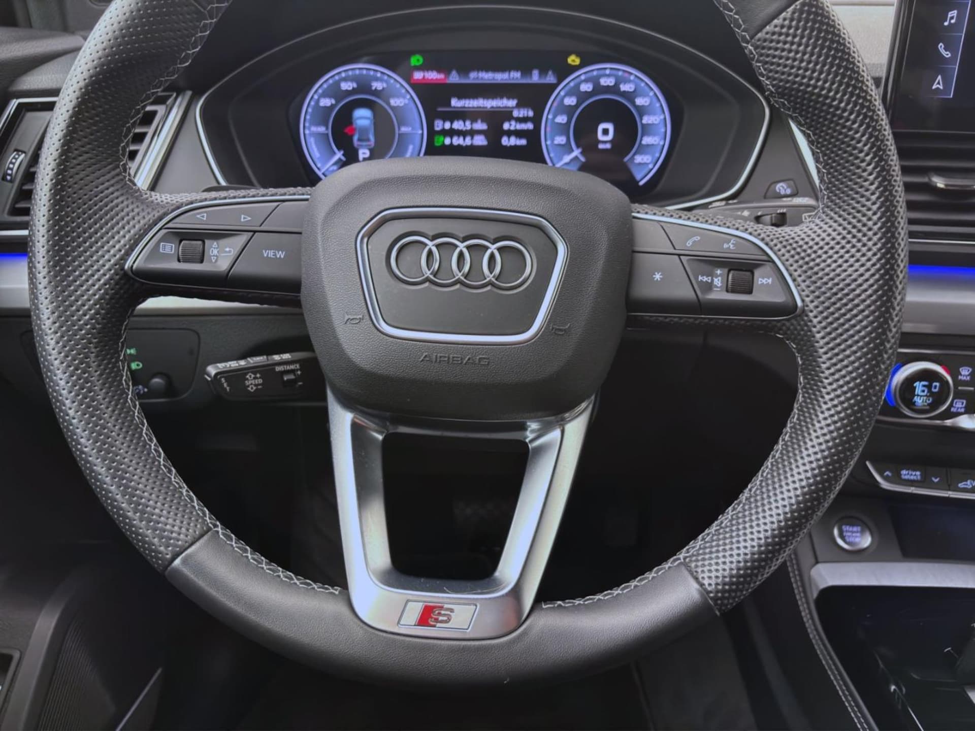 Audi Q5 TFSI e S line
