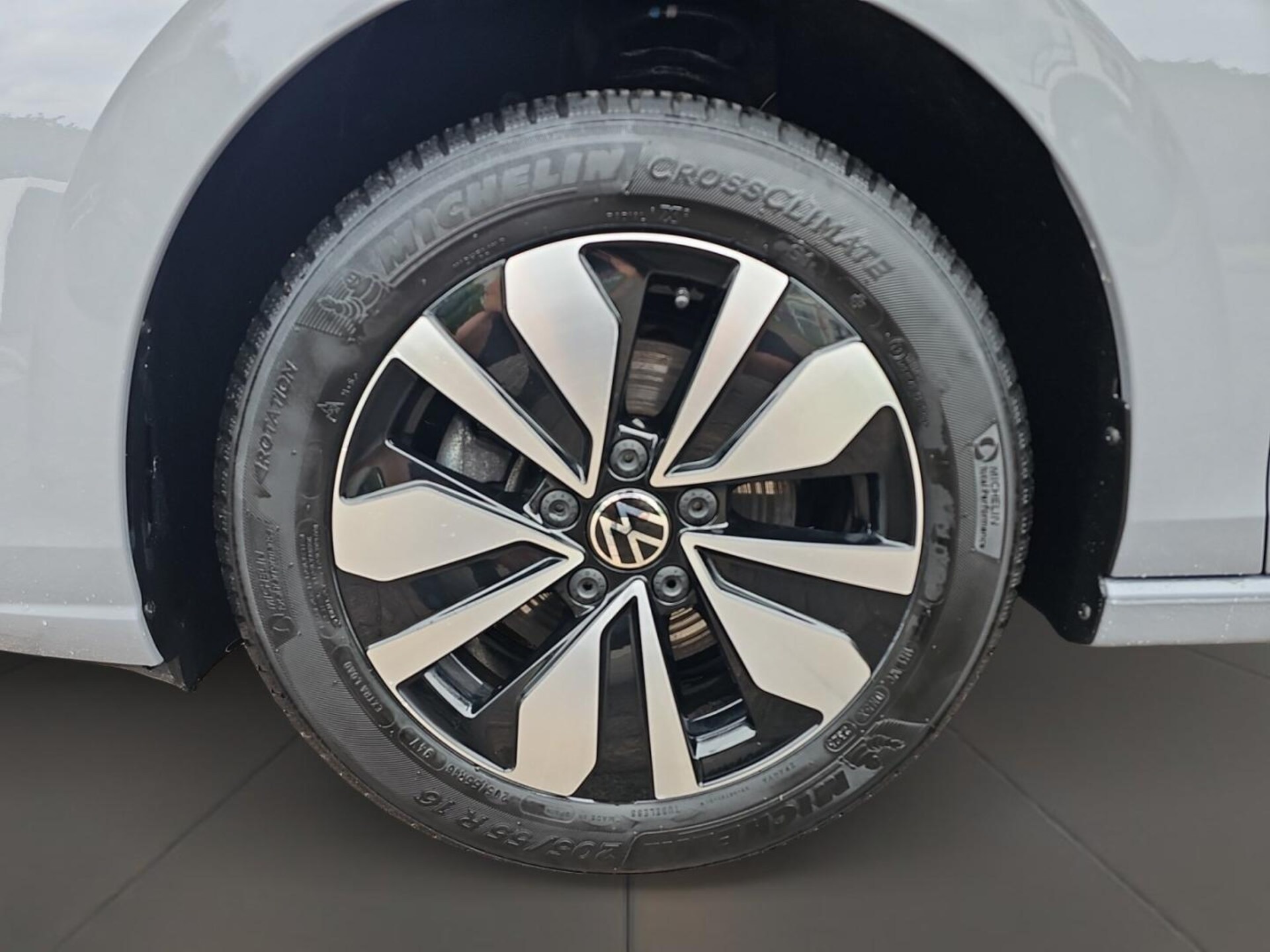 Volkswagen Golf Life