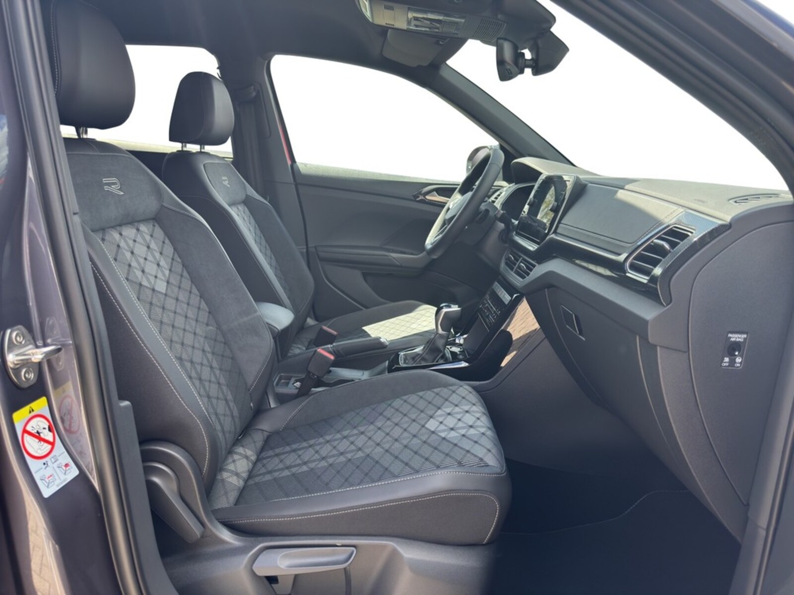 Volkswagen T-Cross – Bild 10