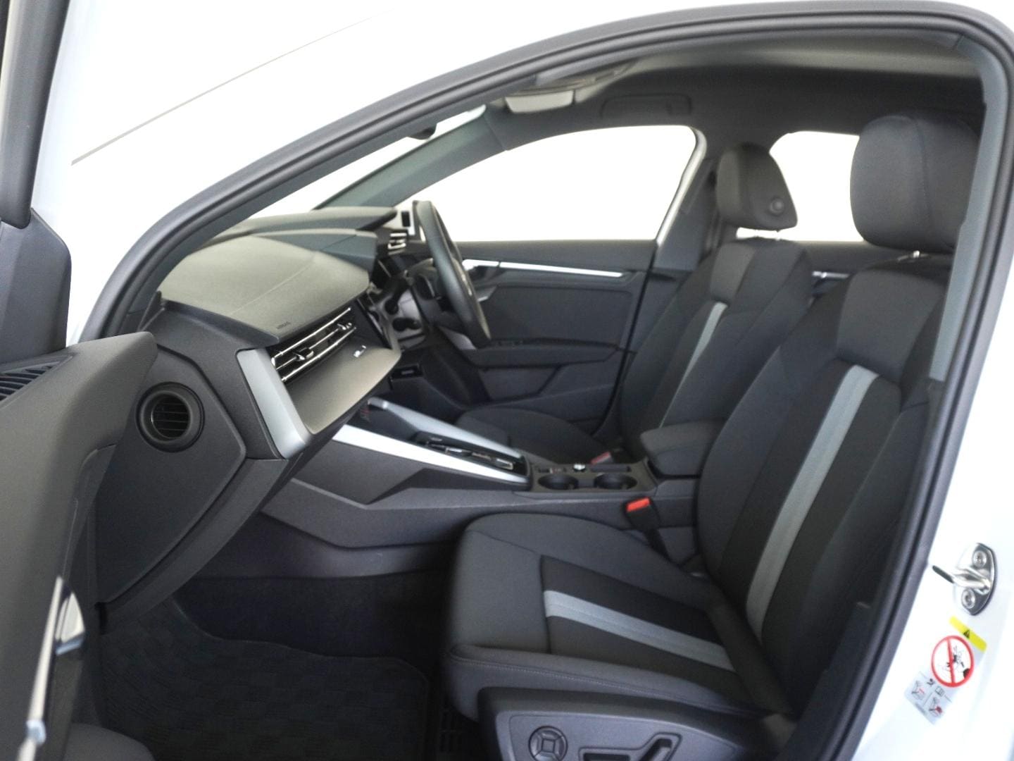 Audi A3 Sportback 30 TFSI advanced 85(116) kW(PS) S tronic for more details contact your dealer