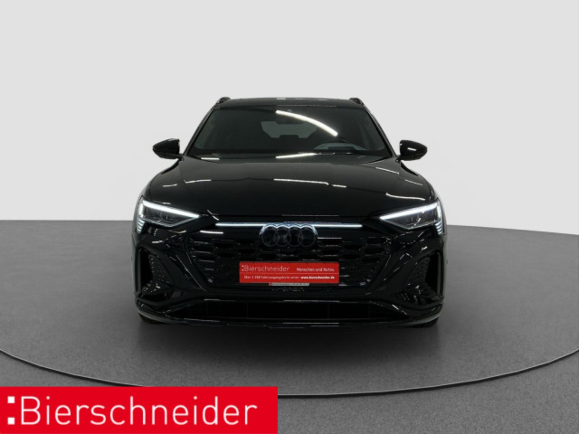 Audi Q8 Sportback e-tron S line