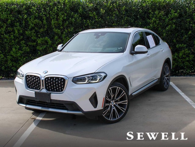 2022 BMW X4