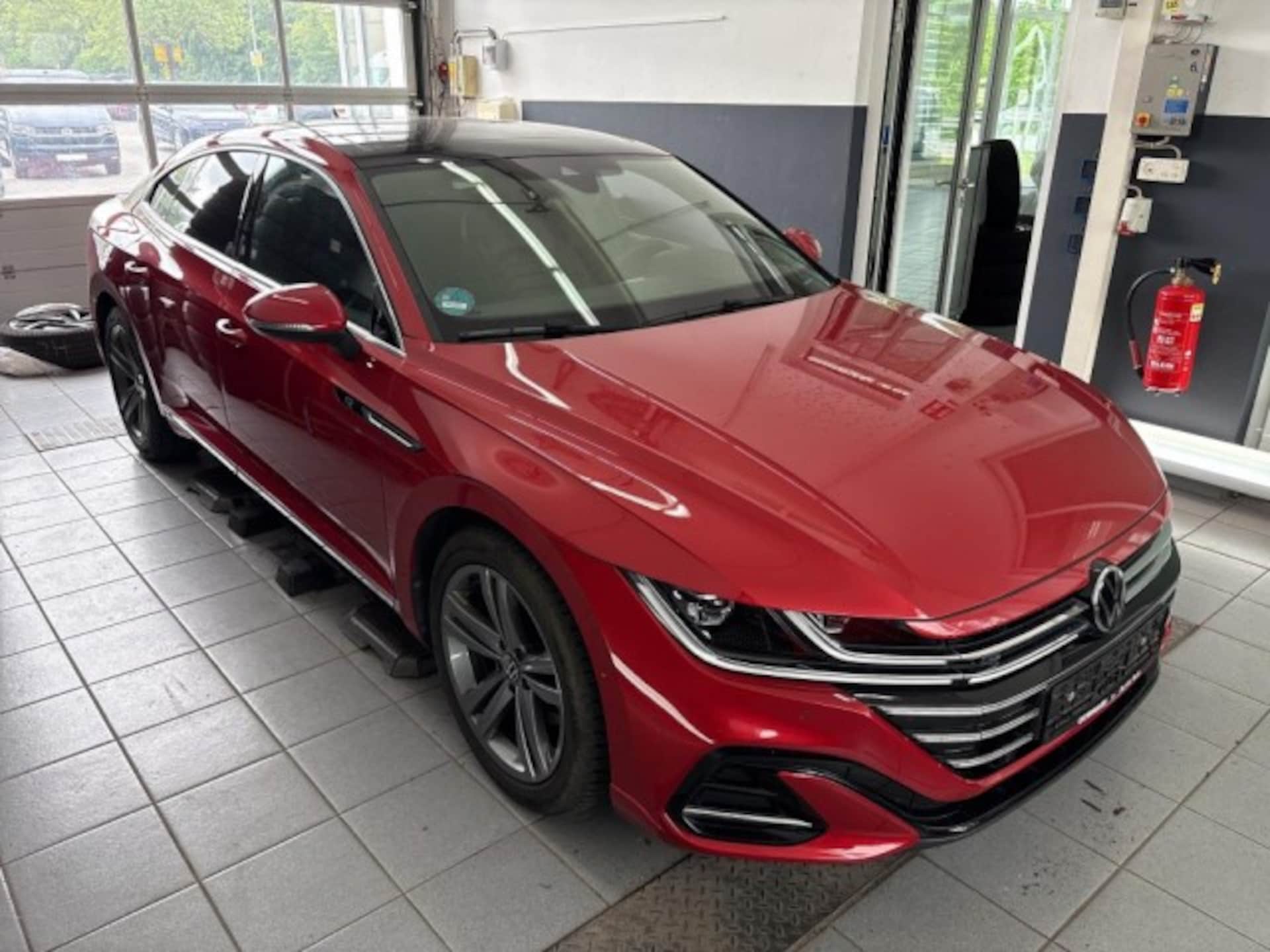 Volkswagen Arteon R-Line