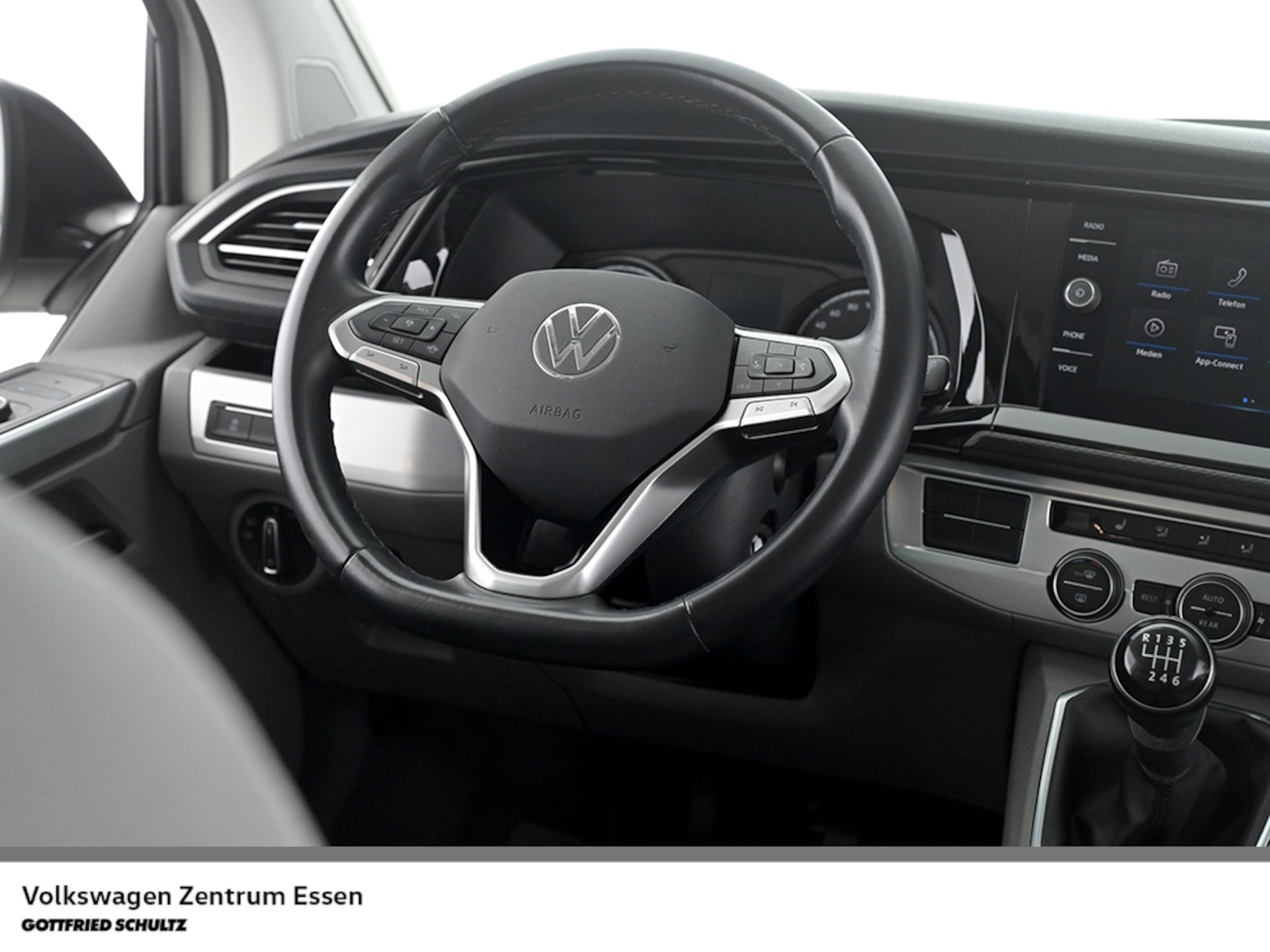 Volkswagen T6.1 California Beach
