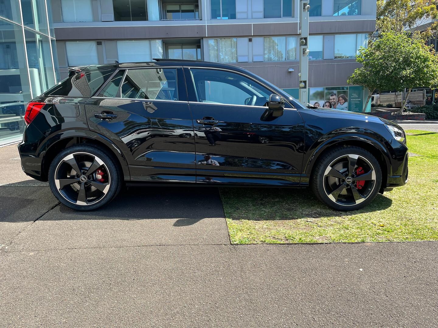 Image about Audi SQ2 TFSI quattro S tronic