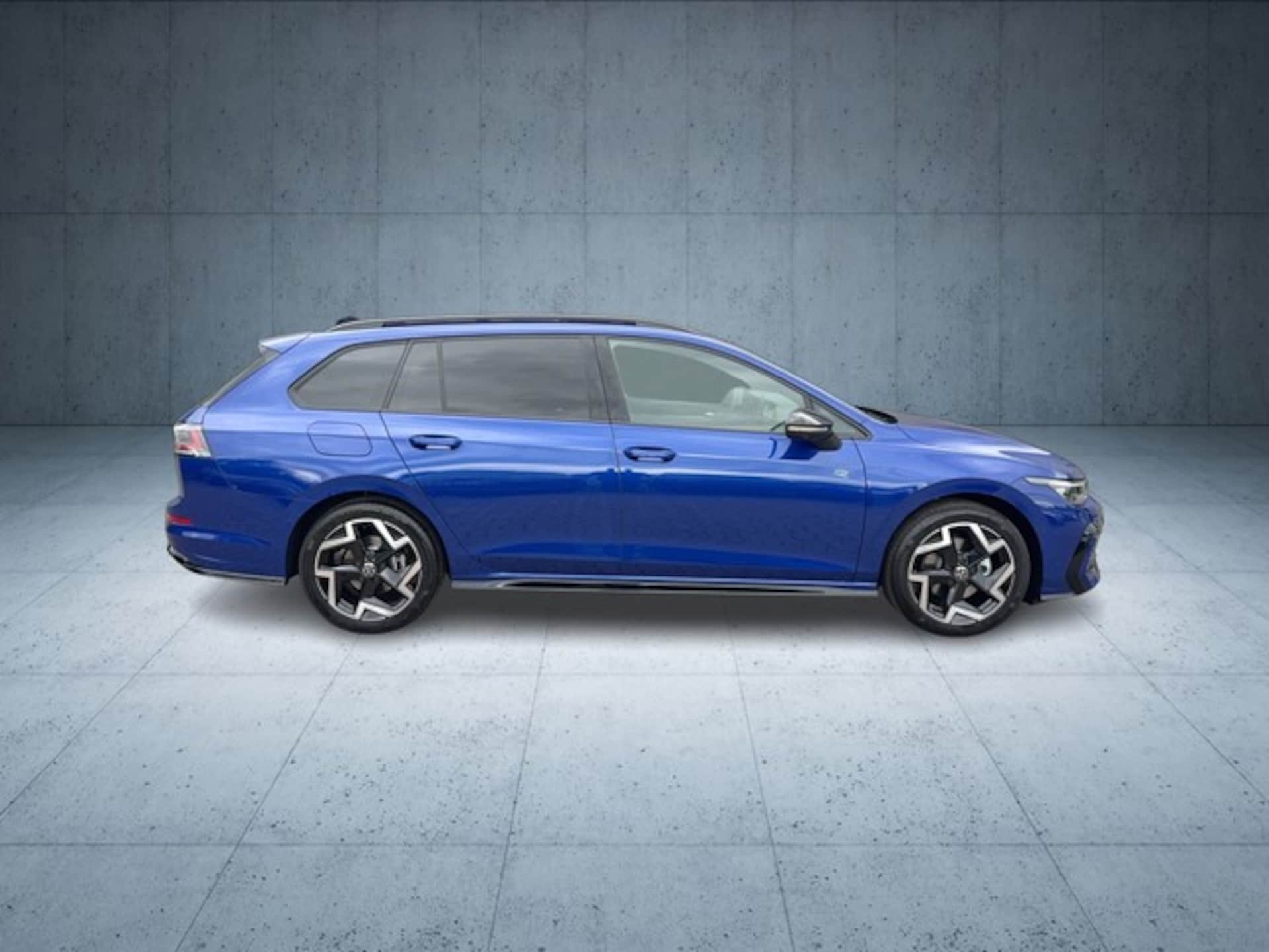 Volkswagen Golf Variant R-Line