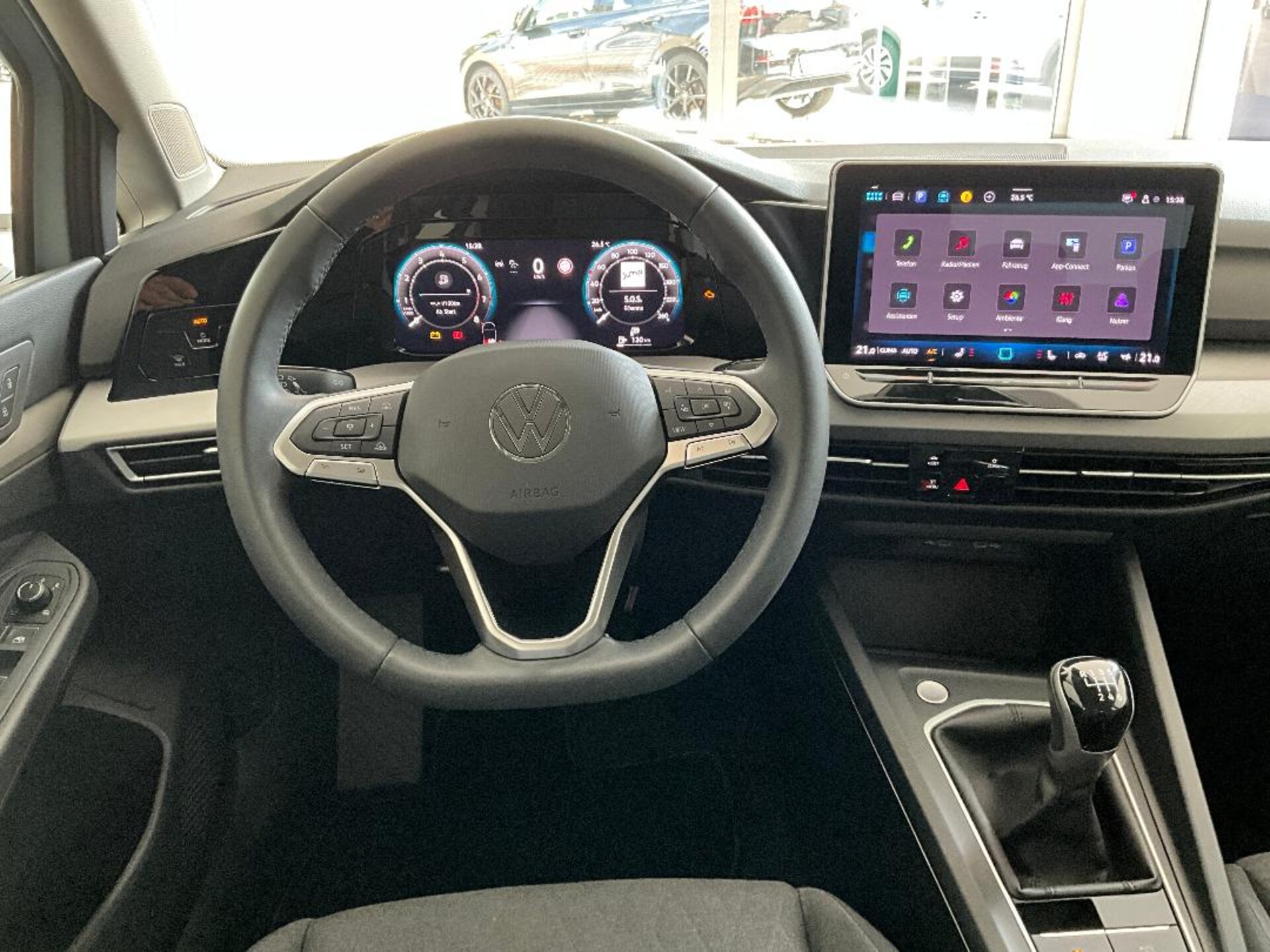 Volkswagen Golf Life