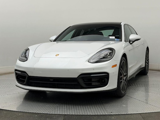 2022 Porsche Panamera