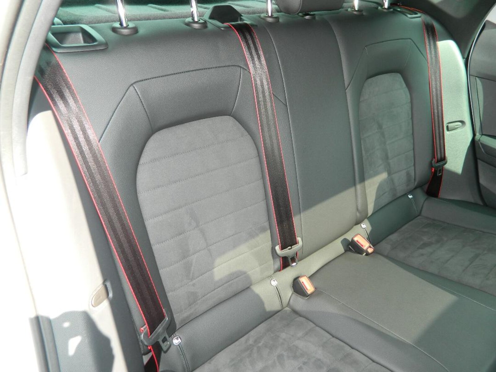 SEAT Ibiza – Bild 8