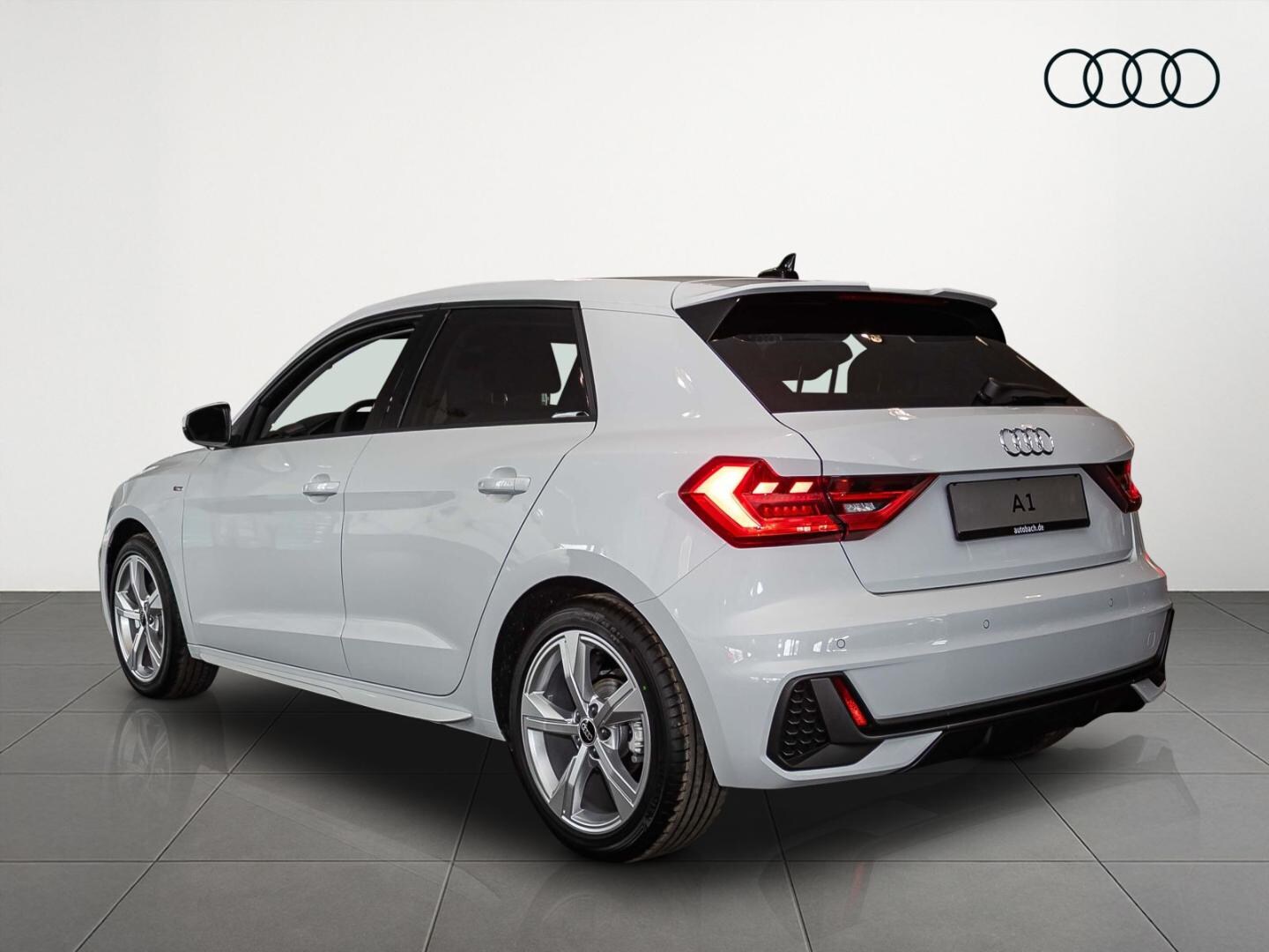 Bild über Audi A1 Sportback S line 35 TFSI S tronic - für weitere Informationen kontaktieren Sie den Audi Partner
