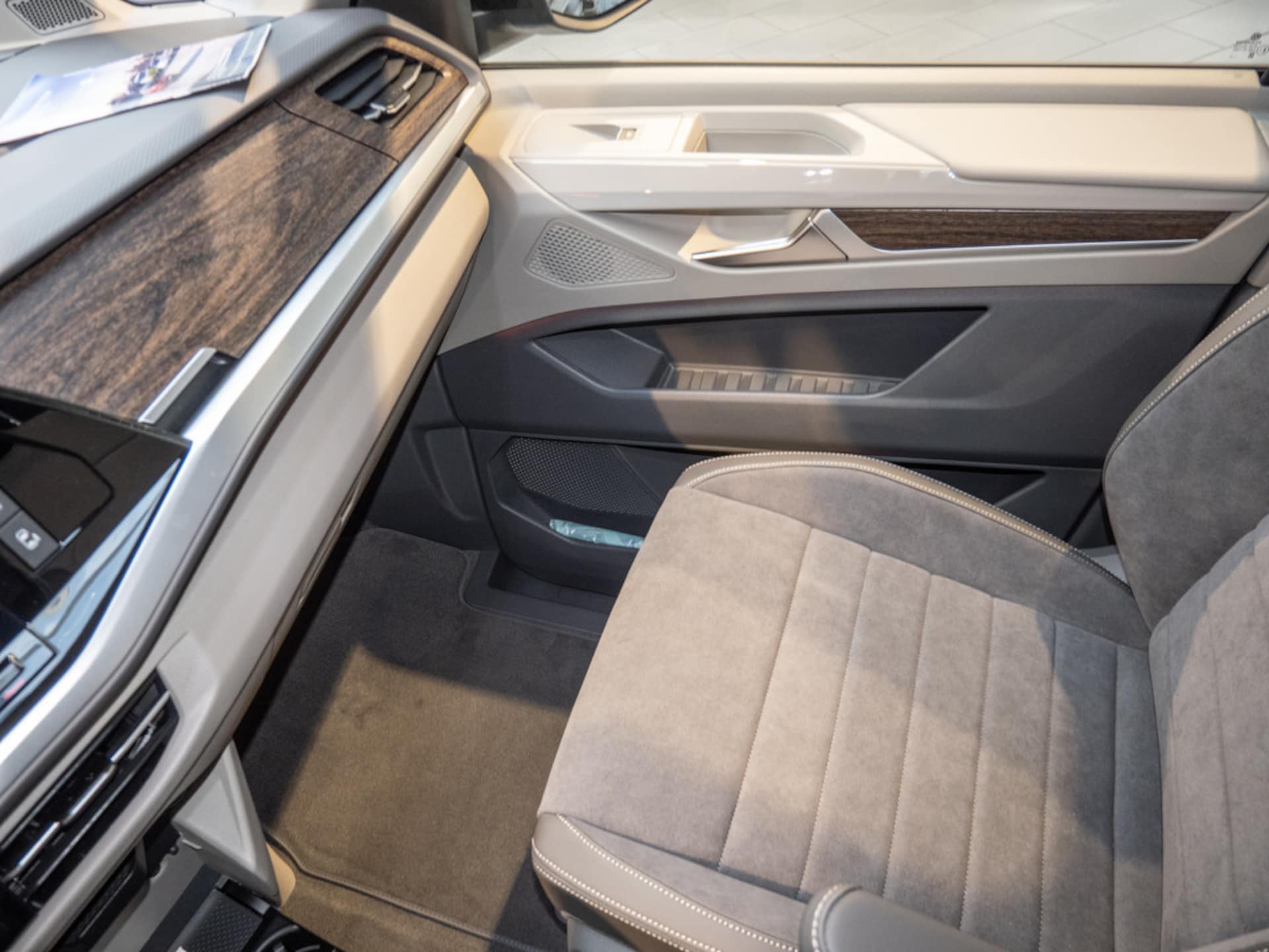 Volkswagen Multivan Style