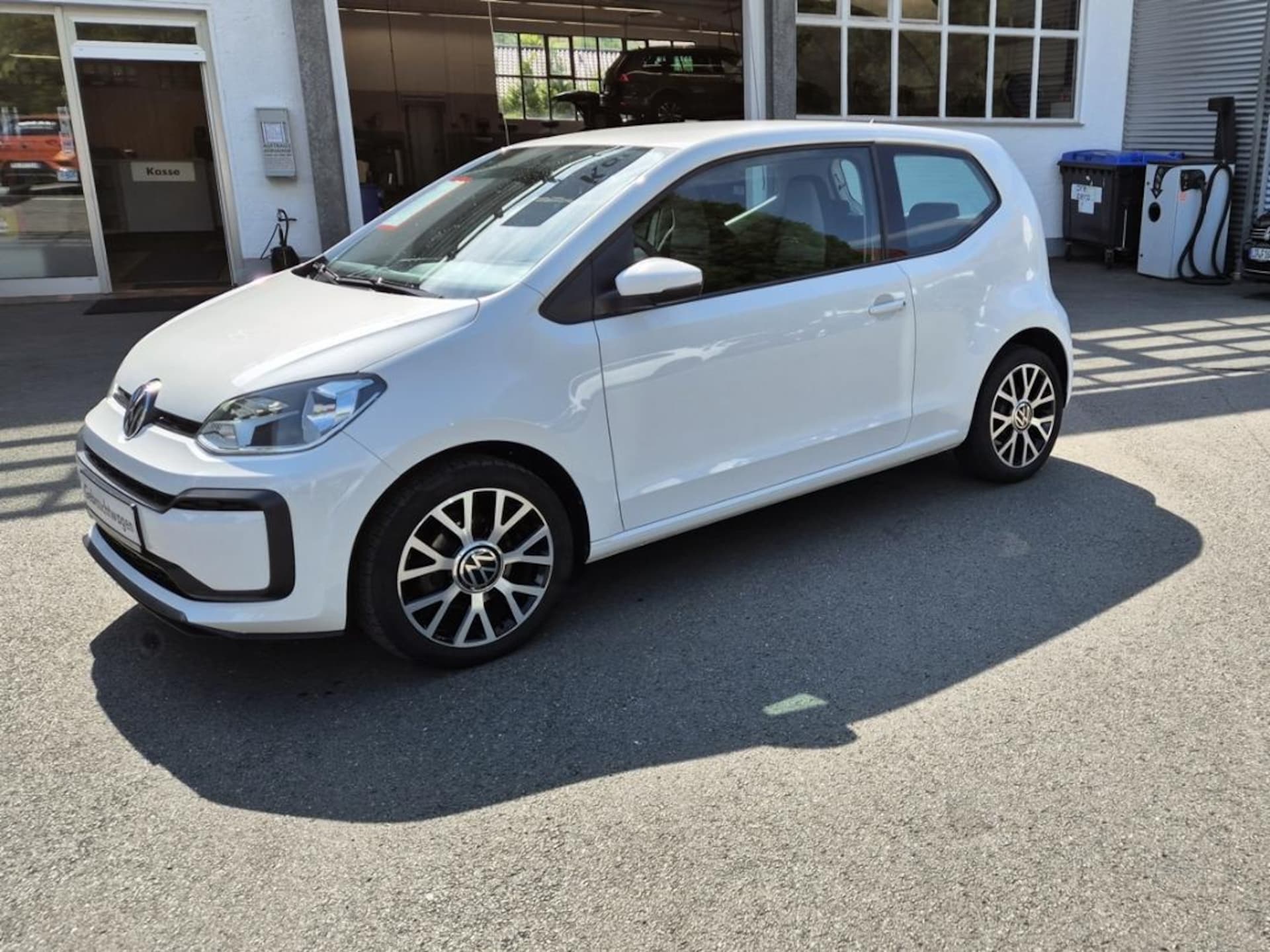 Volkswagen up! move up!
