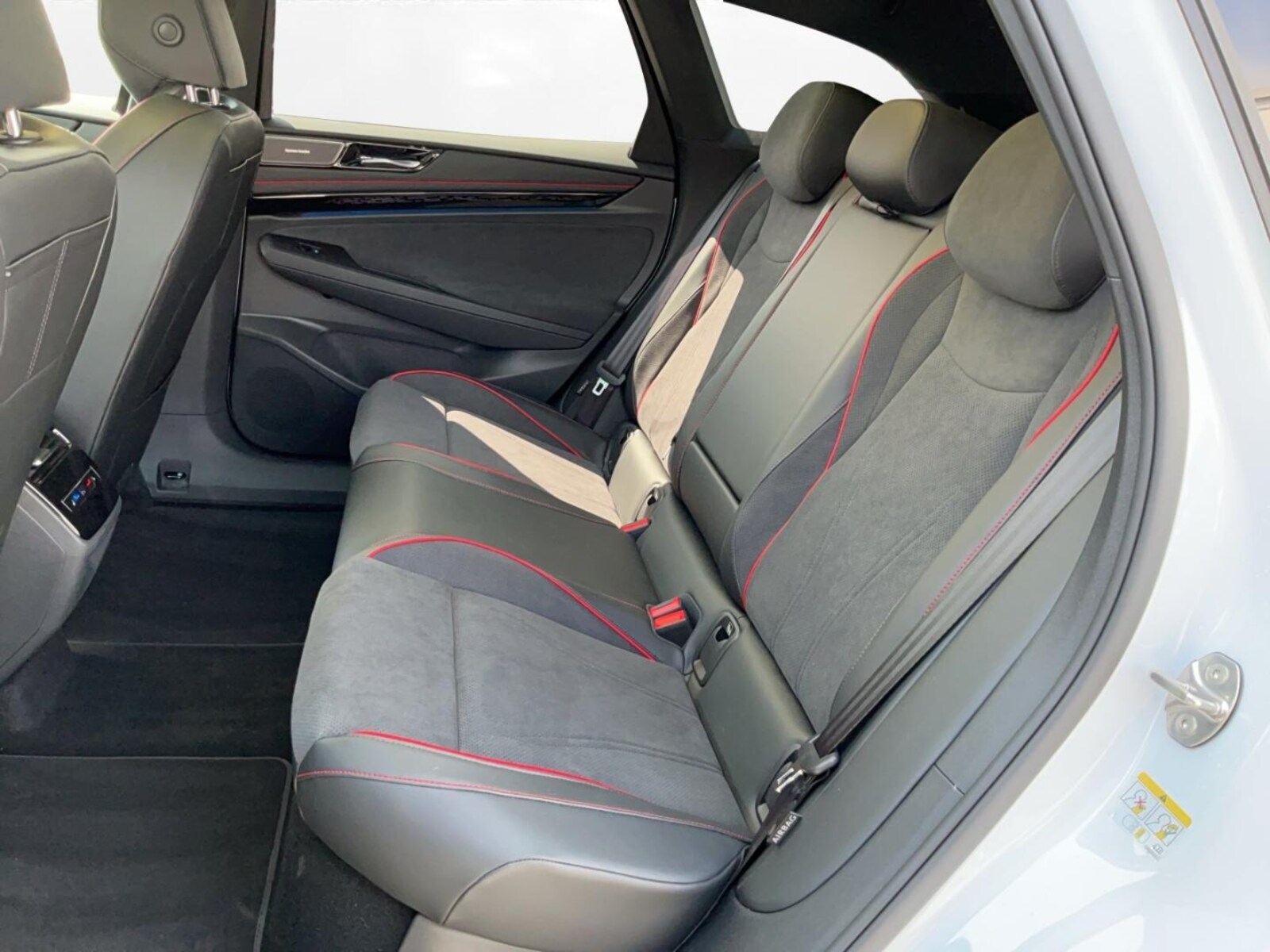 Volkswagen ID.7 Tourer – Bild 12