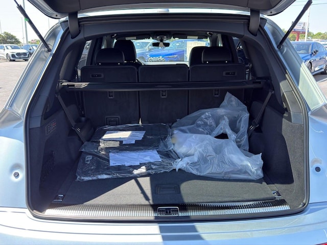 2026 Audi Q7 S Line Premium Plus - Photo 7