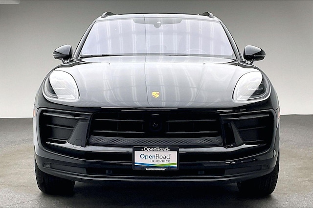 2022 Porsche Macan