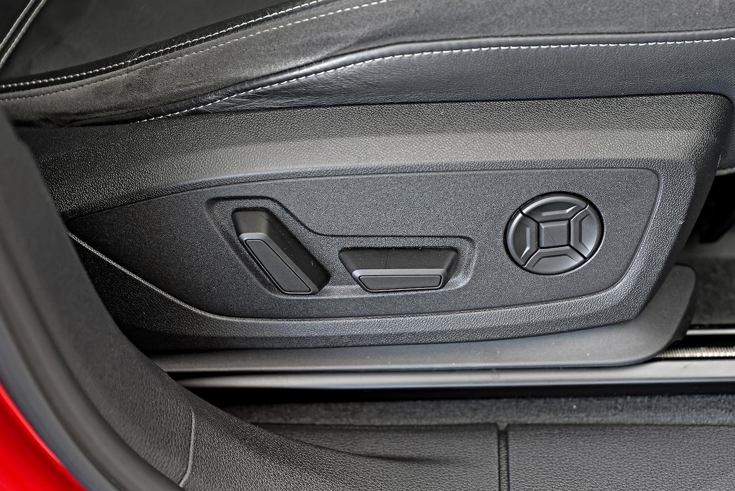 Image about Audi Q3 S line 40 TFSI quattro S tronic