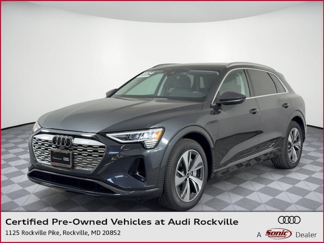 2024 Audi Q8 e-tron Premium