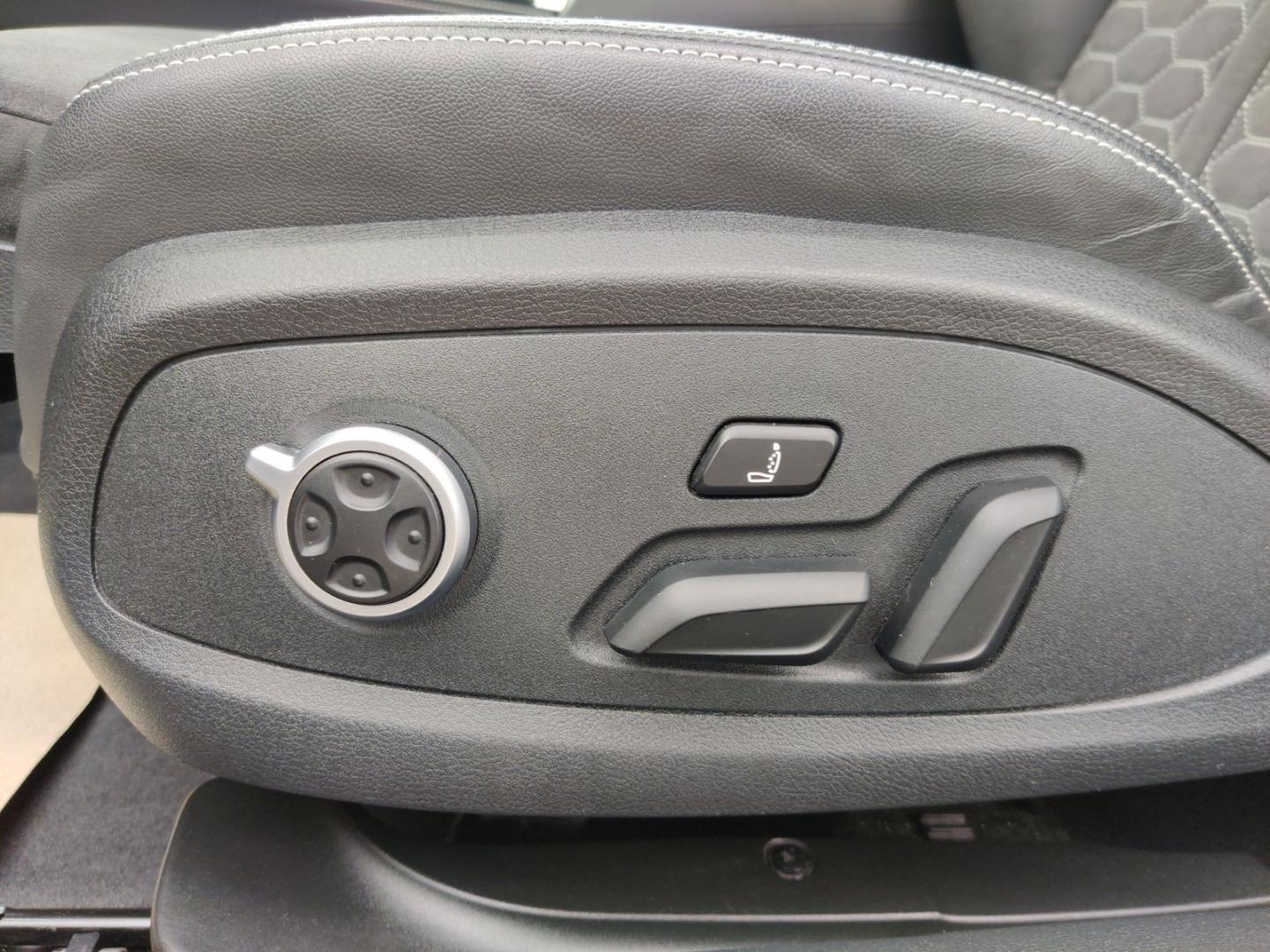 Image about Audi RS 5 Coupé TFSI quattro tiptronic