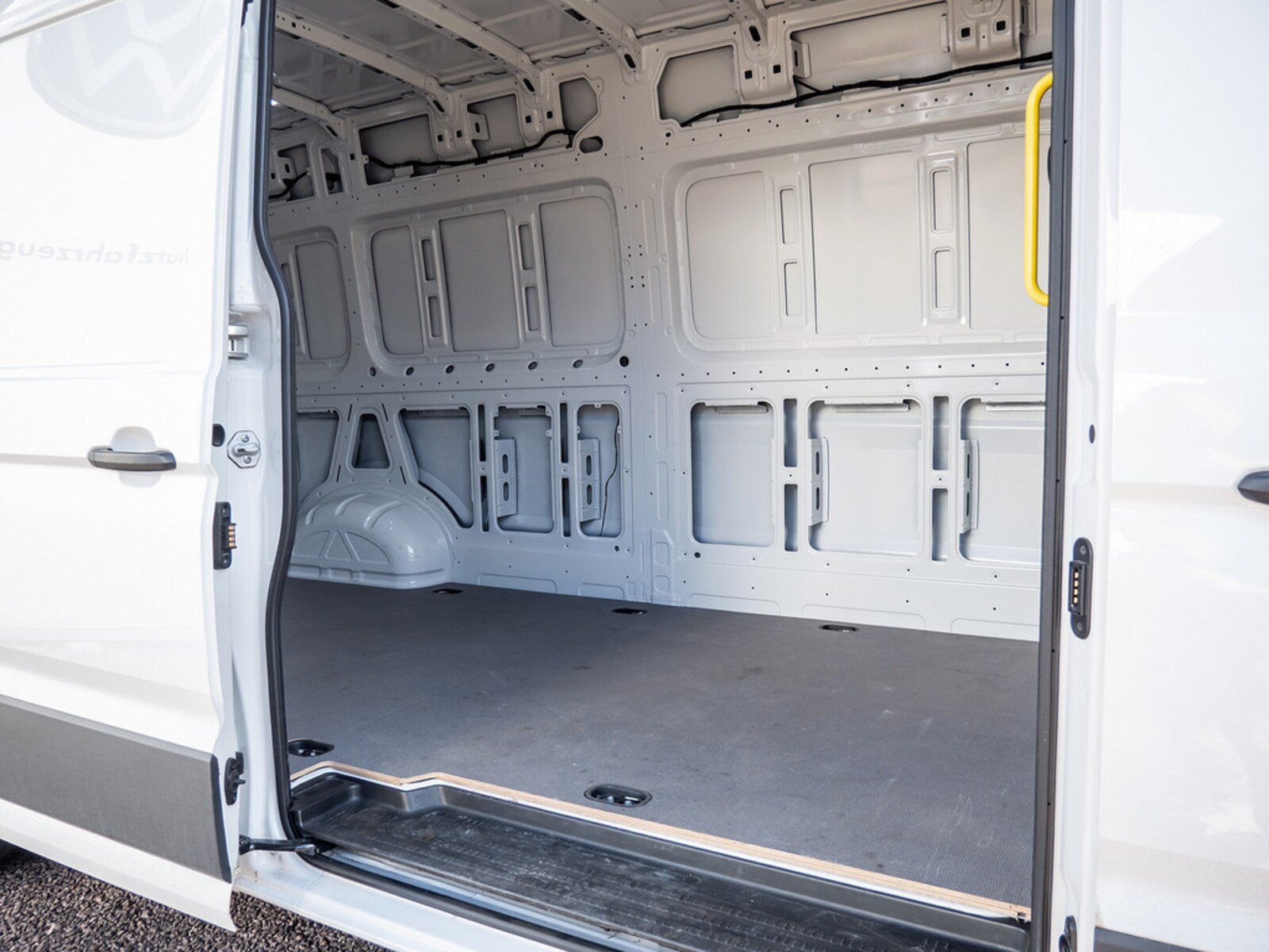 Volkswagen Crafter Kasten langer Radstand – Bild 6