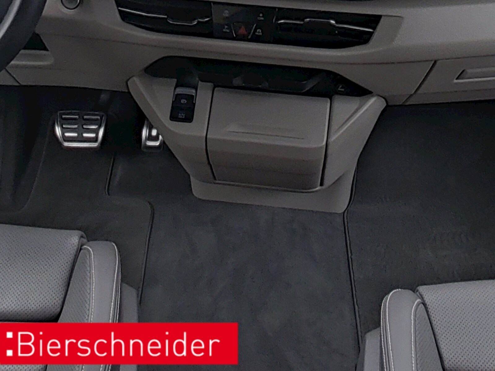 Volkswagen Multivan Langversion – Bild 13