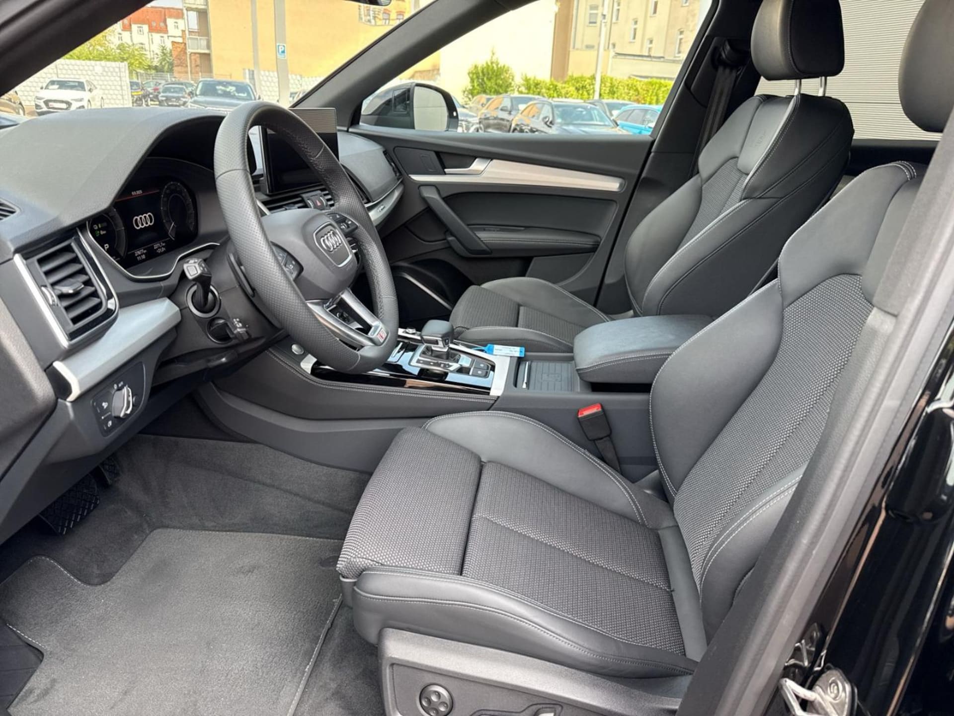 Audi Q5 TFSI e S line