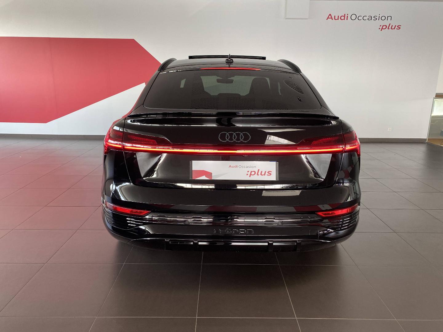 Image about Audi SQ8 Sportback e-tron SQ8 Sportback e-tron 370,00 kW