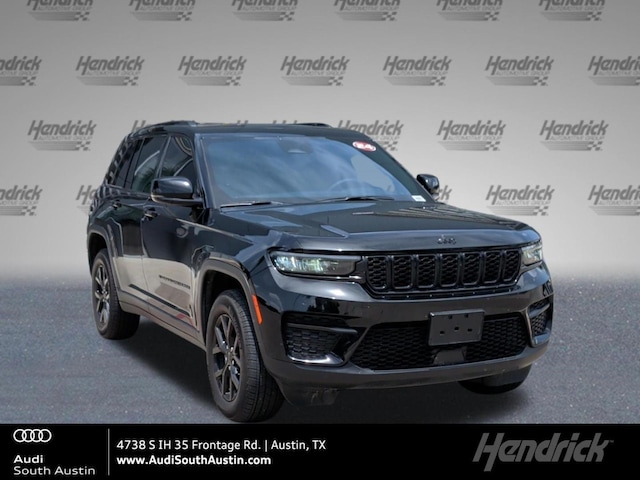 Photo of 2024 Jeep Grand Cherokee