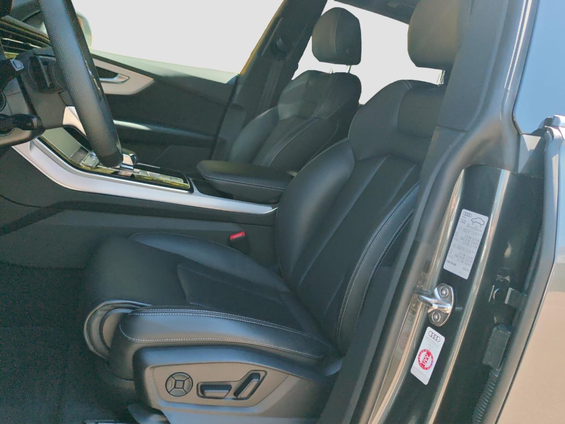 Audi SQ8 SUV