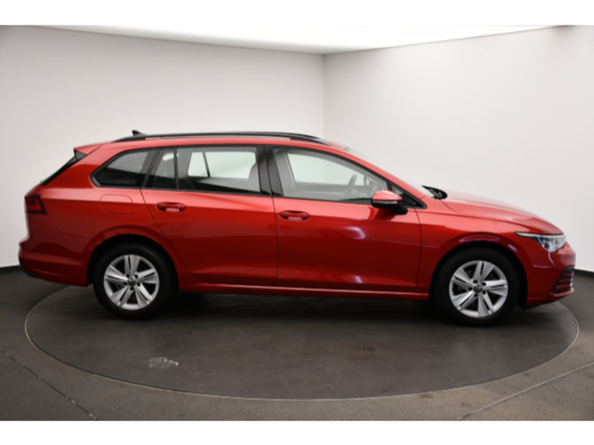Volkswagen Golf Variant Life