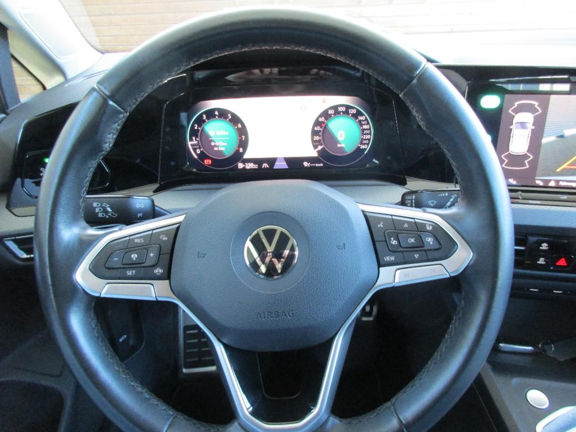 Volkswagen Golf Active