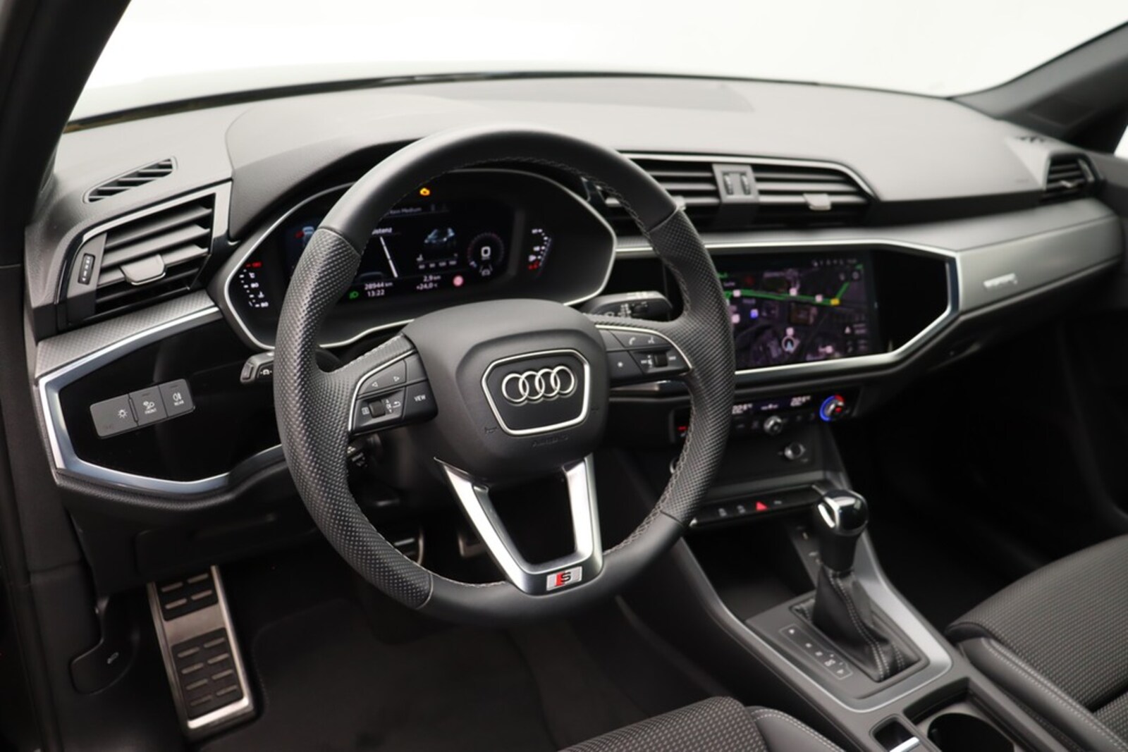 Audi Q3 – Bild 10