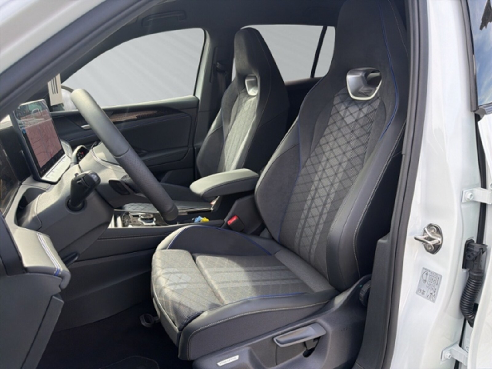 Volkswagen Tiguan – Bild 10