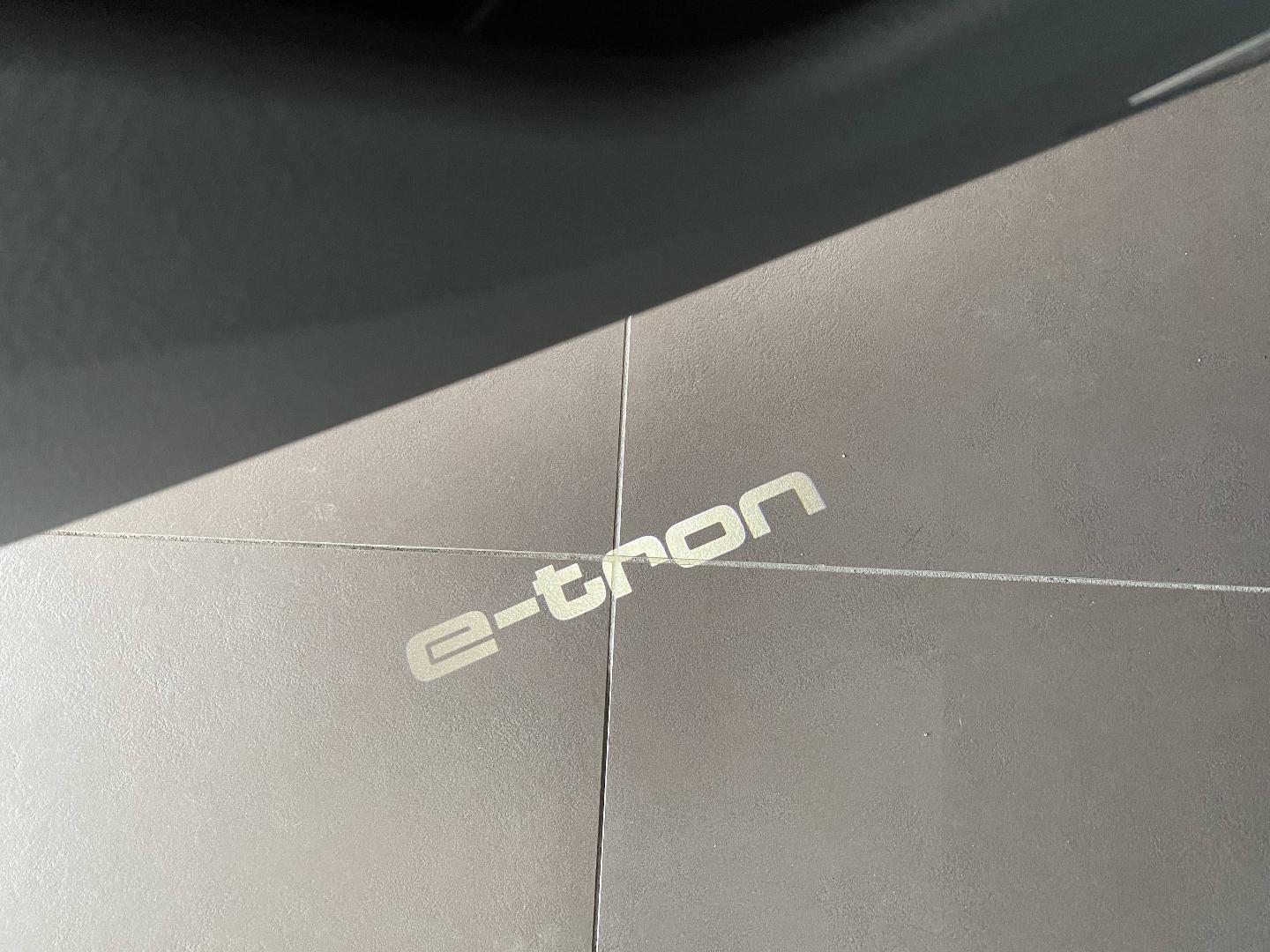 Image about Audi SQ8 Sportback e-tron SQ8 Sportback e-tron 370,00 kW