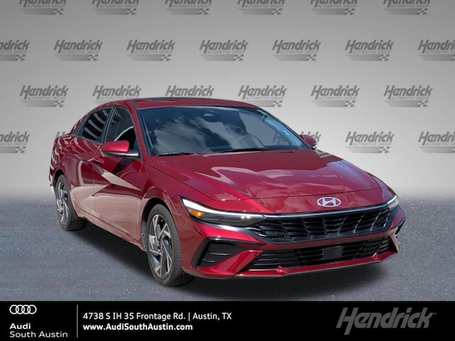 Photo of 2024 Hyundai Elantra