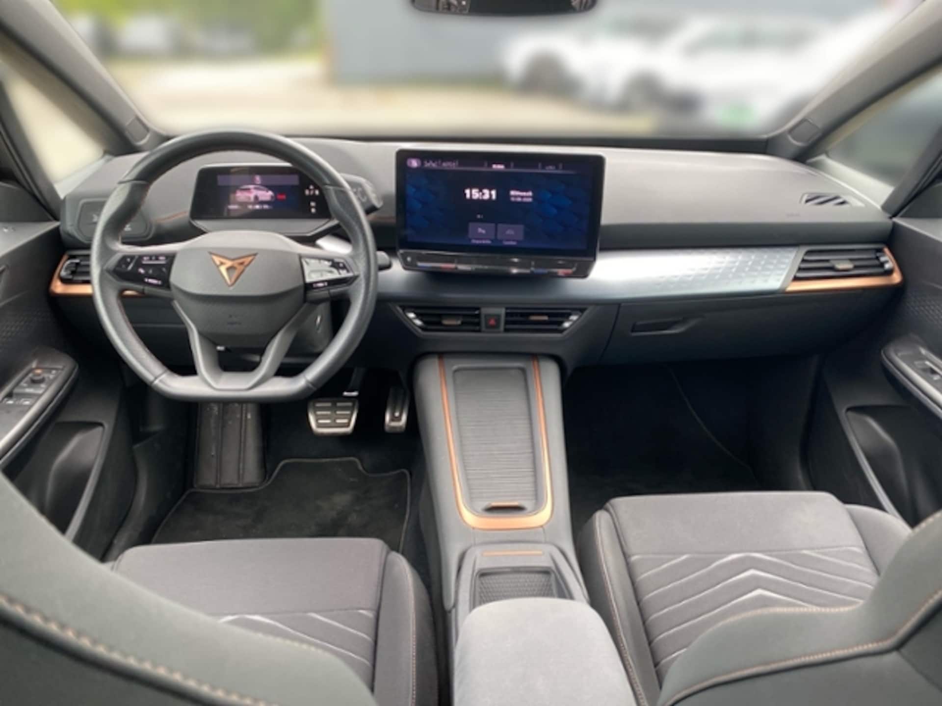 CUPRA Born