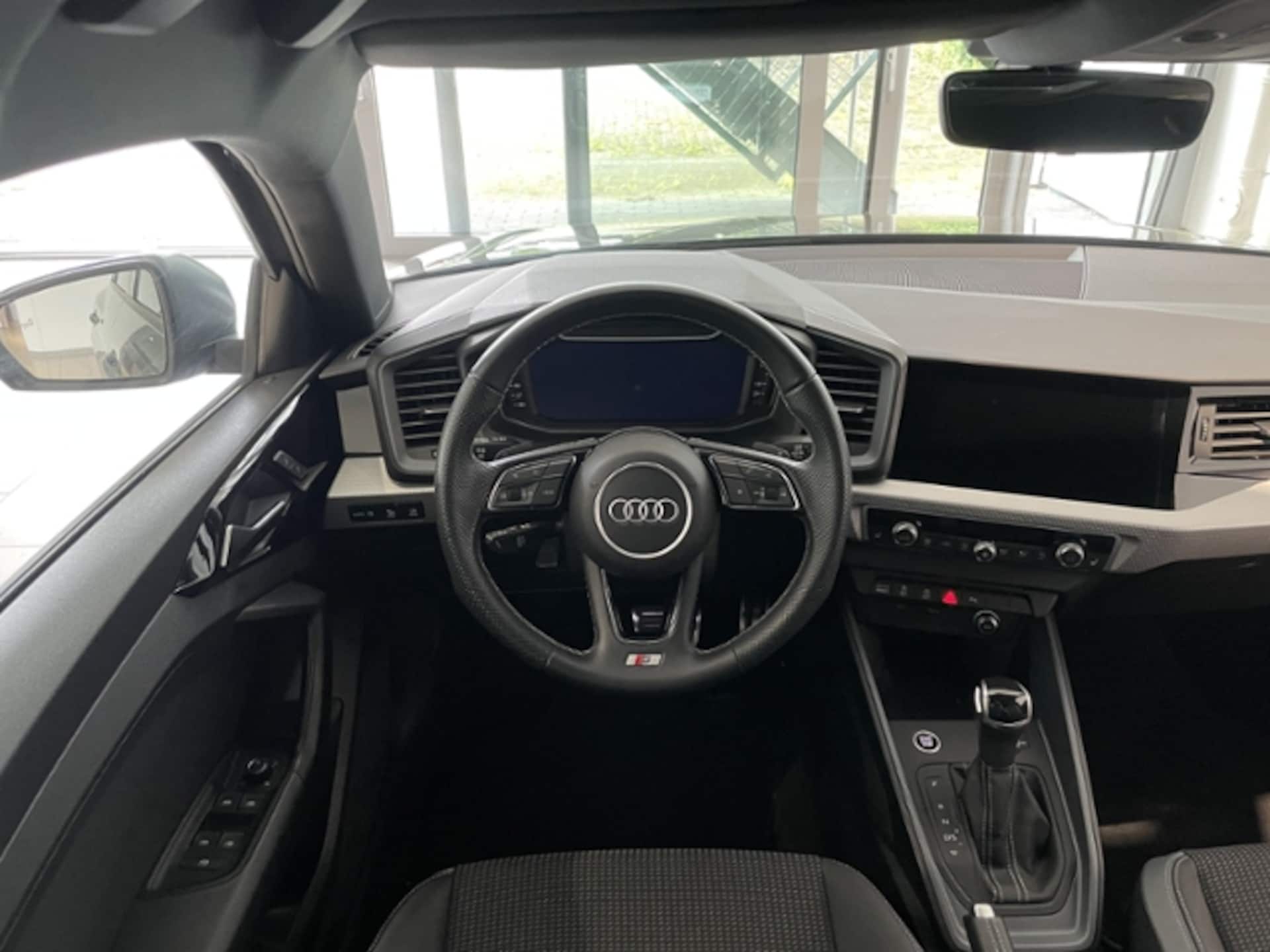 Audi A1 Sportback S line