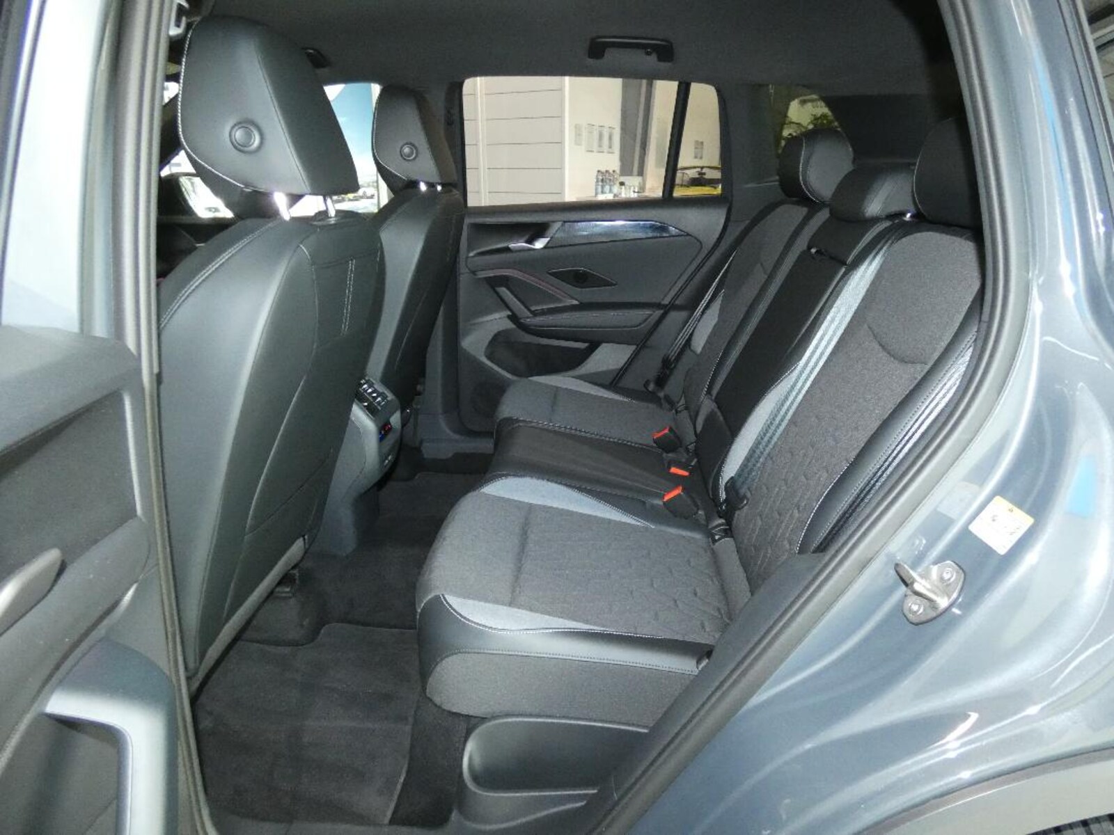 Volkswagen Tiguan – Bild 9