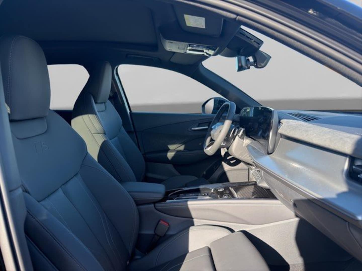 Bild über Audi Q3 SUV TFSI 110 kW S tronic - für weitere Informationen kontaktieren Sie den Audi Partner