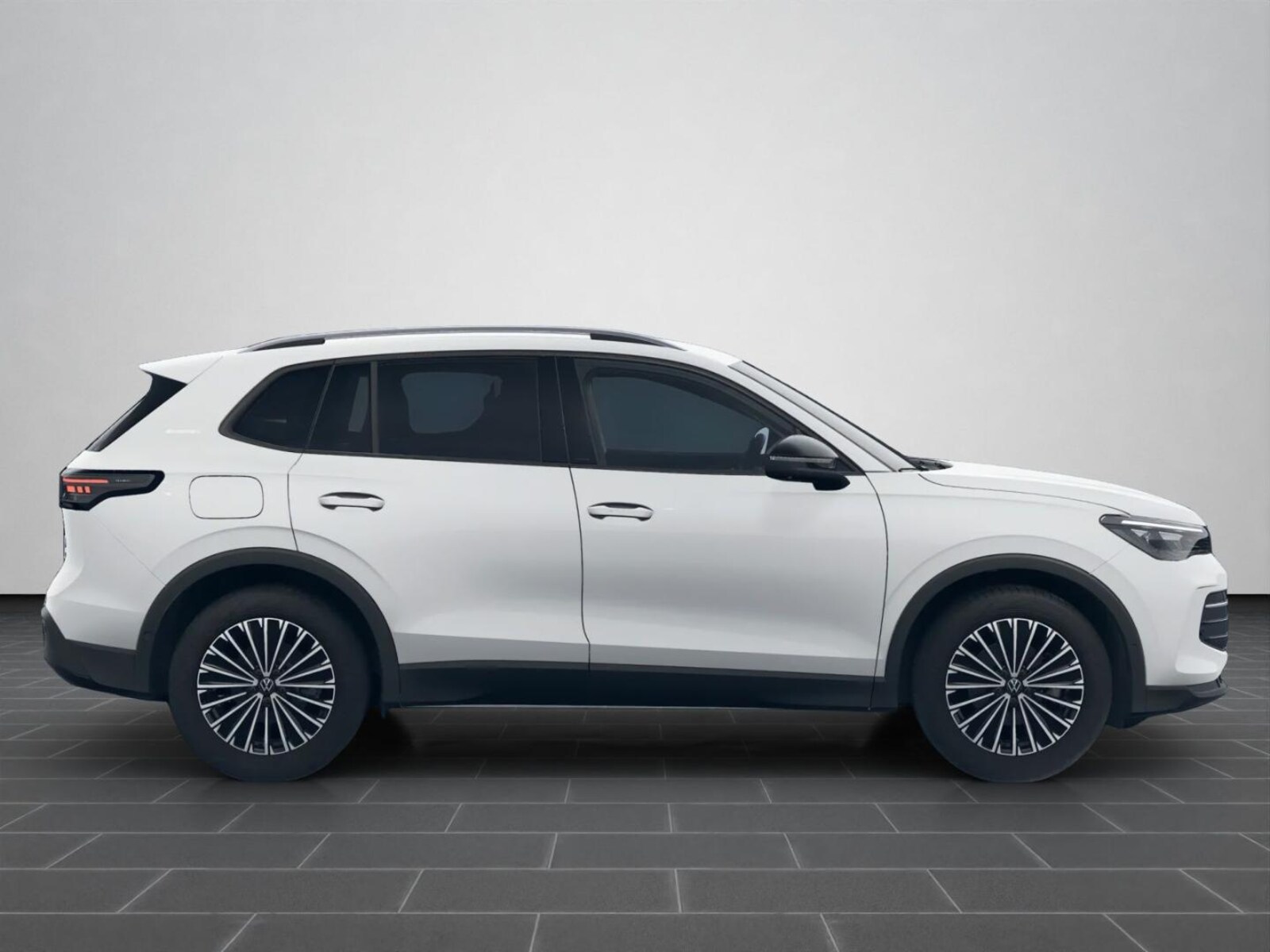 Volkswagen Tiguan – Bild 12