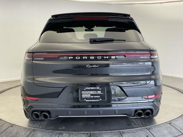 2025 Porsche Cayenne Turbo E-Hybrid - Photo 6