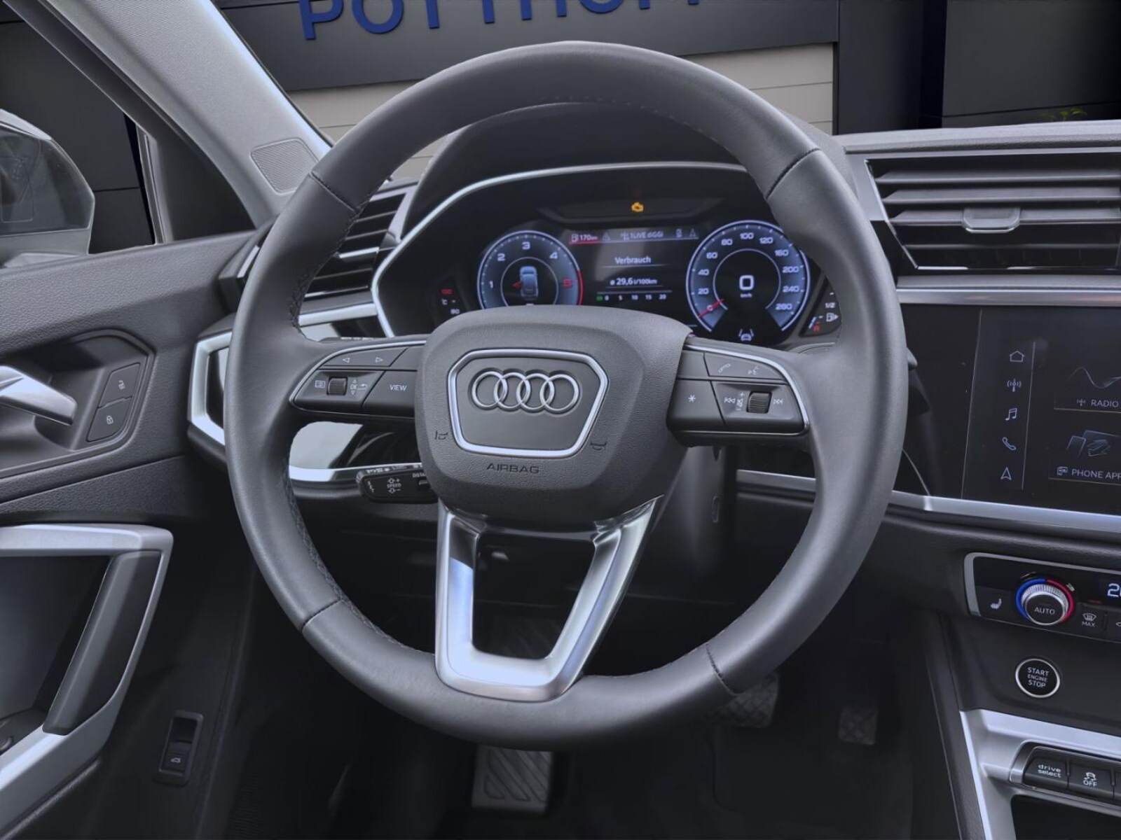 Audi Q3 Sportback – Bild 12