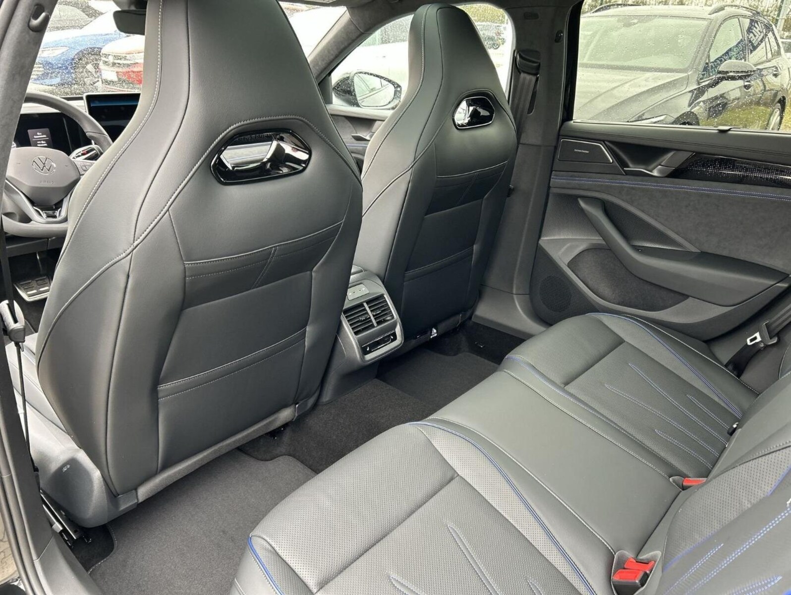 Volkswagen Passat – Bild 30