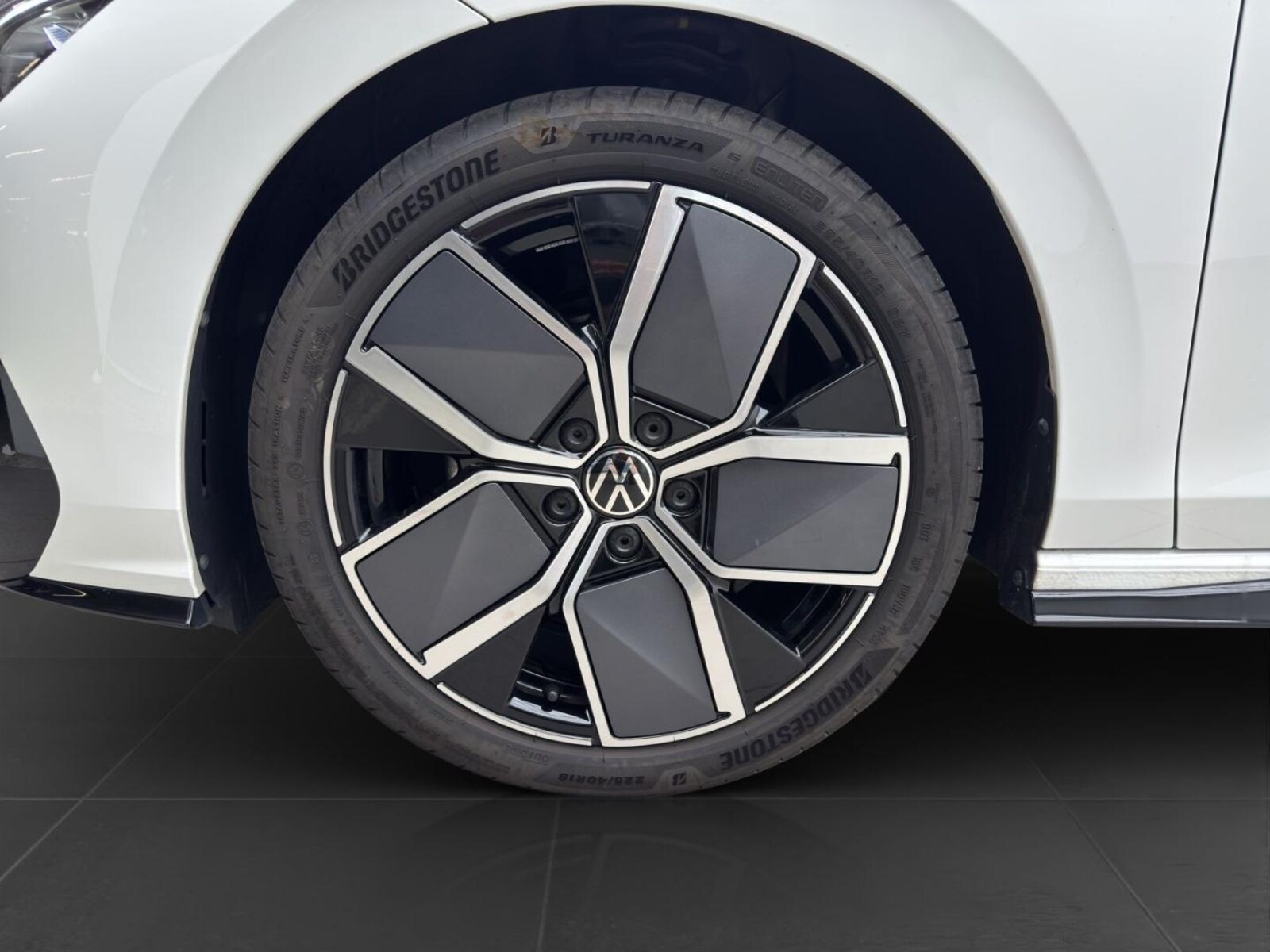 Volkswagen Golf – Bild 7