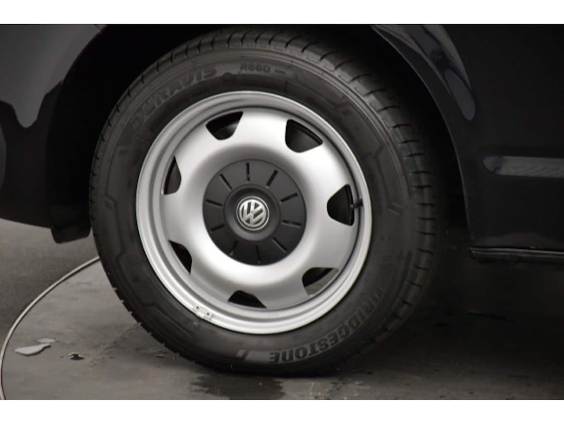 Volkswagen T6.1 California Beach