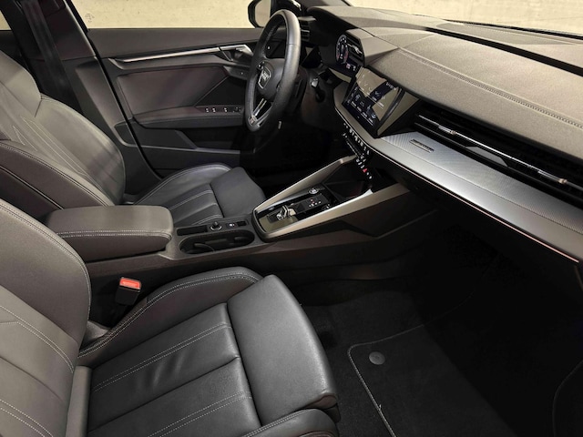 Bild über Audi A3 Sportback S line 40 TFSI quattro 140 kW (190 PS) S tronic - for more details contact your dealer