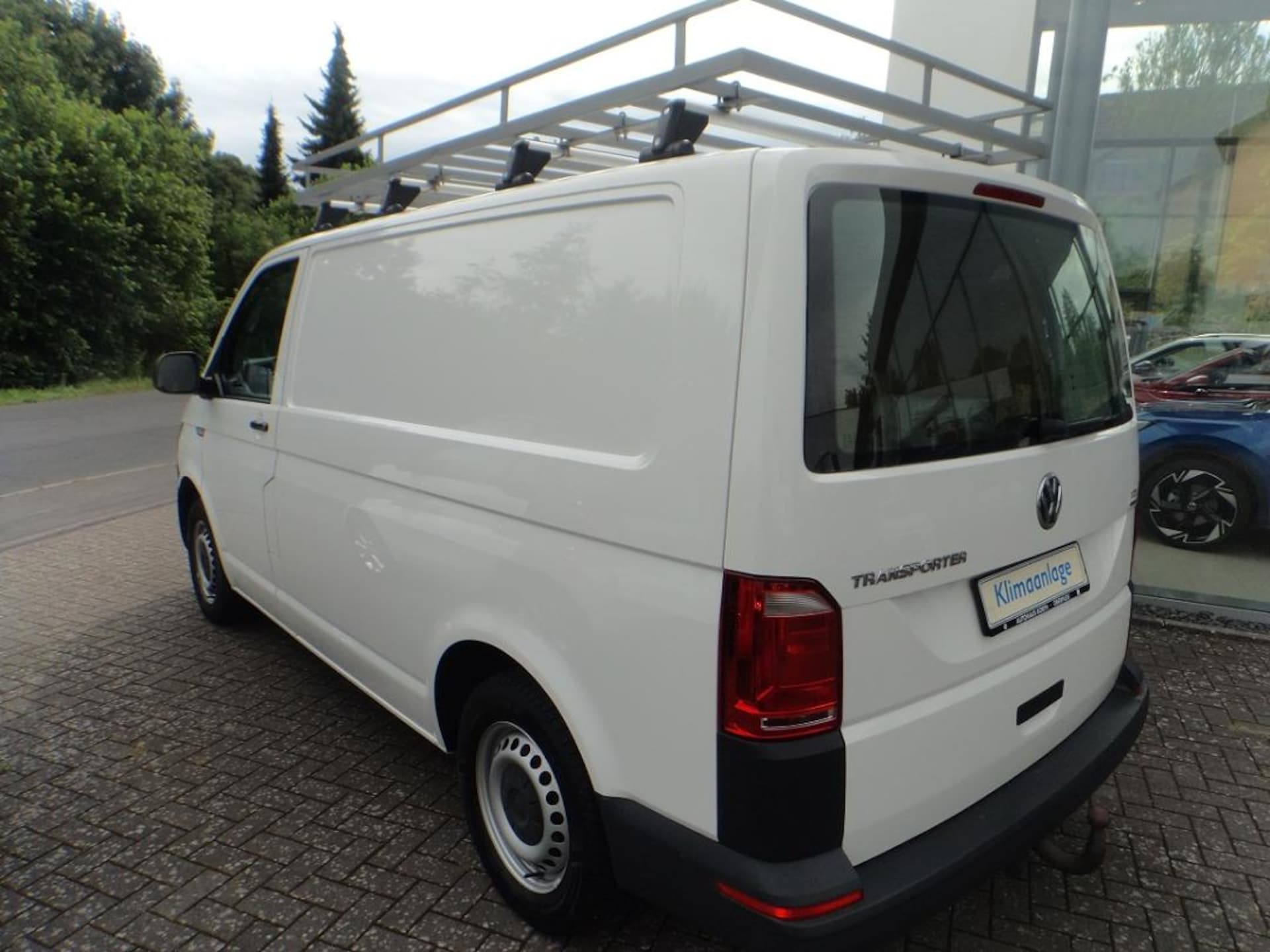 Volkswagen T6 Transporter Kasten kurzer Radstand