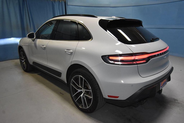 2025 Porsche Macan