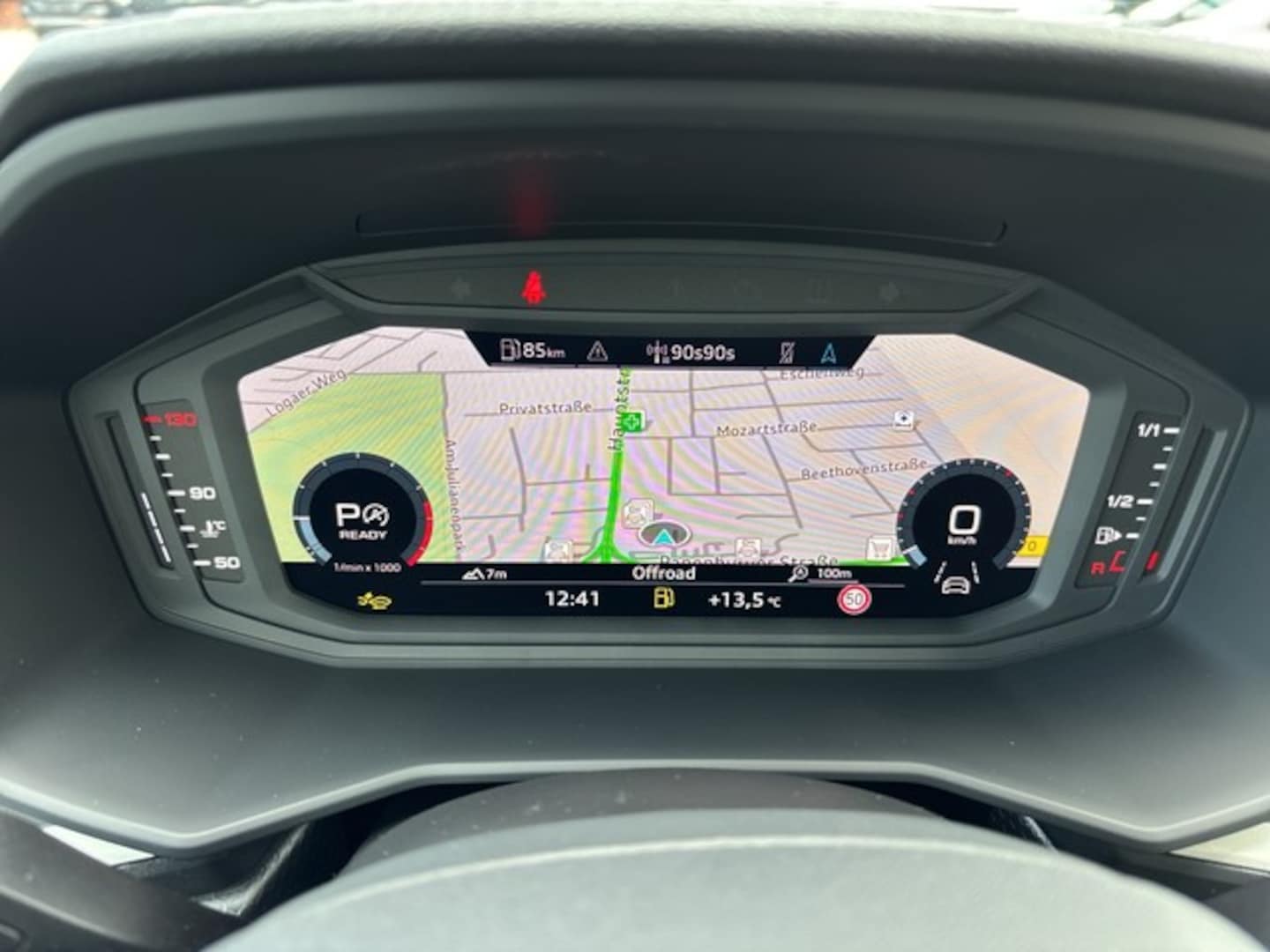 Bild über Audi A1 Sportback advanced 30 TFSI S tronic - für weitere Informationen kontaktieren Sie den Audi Partner
